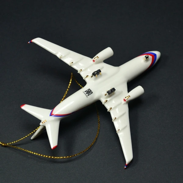 Елочная игрушка самолет № 214 "Россия" (фарфор) серия Самолеты России