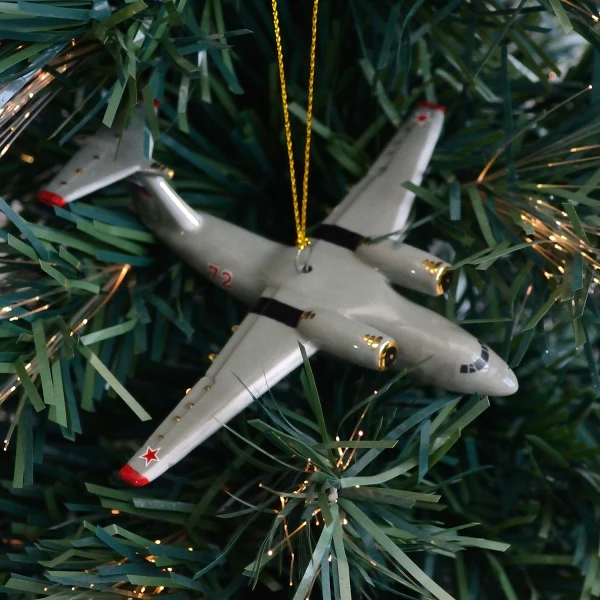 Елочная игрушка Ан-72 серый (фарфор) серия Самолеты России
