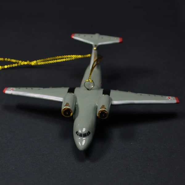 Елочная игрушка Ан-72 серый (фарфор) серия Самолеты России