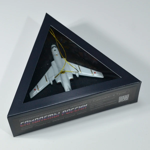Ёлочная игрушка Самолет - бомбардировщик № 16 (фарфор) серия Самолеты России