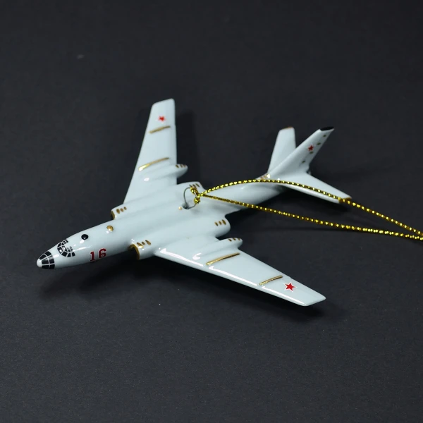 Ёлочная игрушка Самолет - бомбардировщик № 16 (фарфор) серия Самолеты России